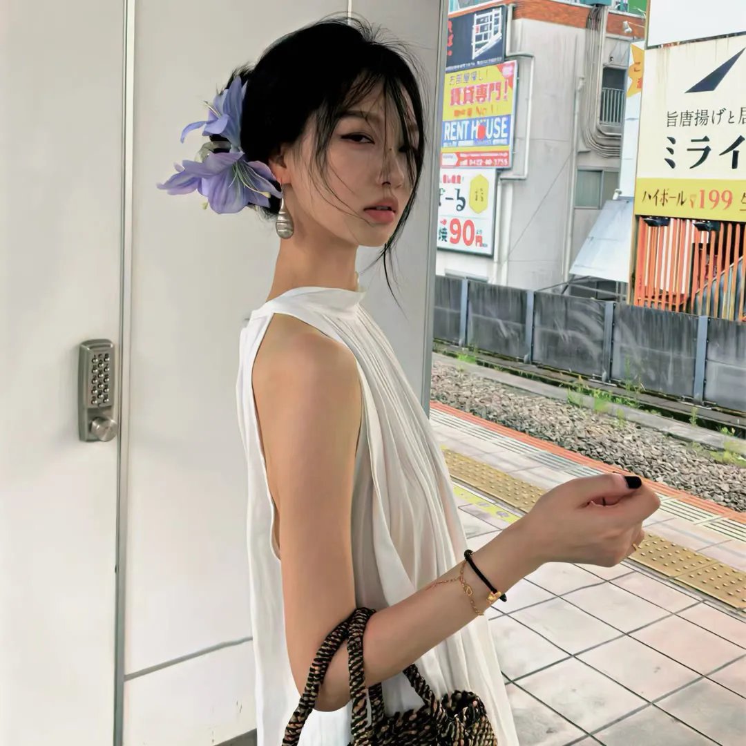 两女之间难为夫